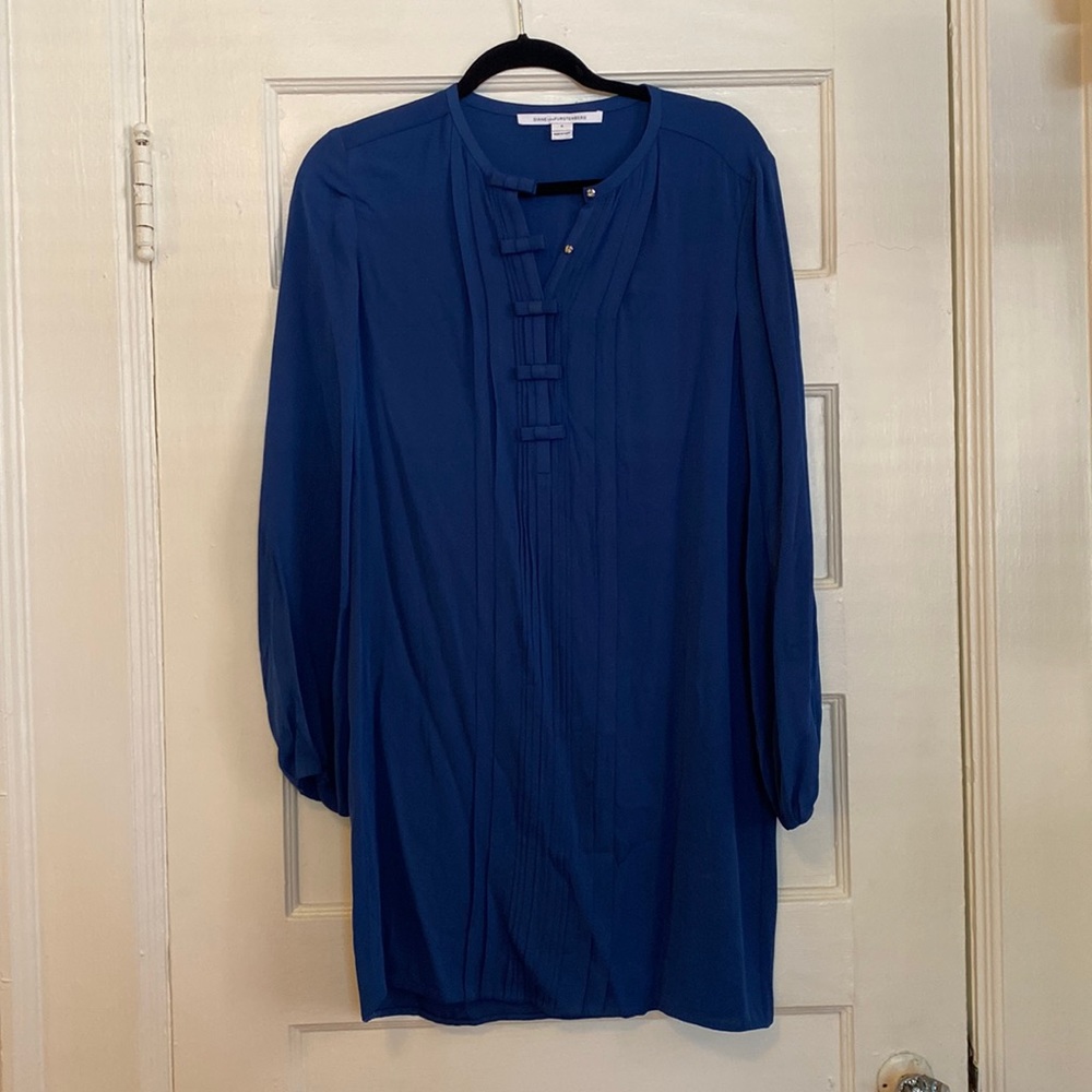 Diane Von Furstenburg blue long sleeve dress